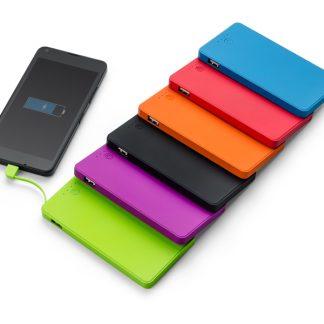 Power bank Aba*gumirana površina*možnost polnjenja dveh naprav hkrati*4.000 mAh*